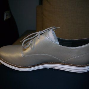COLE HAAN Original Grand plain toe oxford 11B